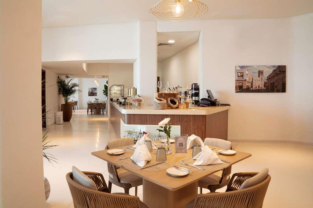 Mina Hotel & Residences Doha Restaurante foto